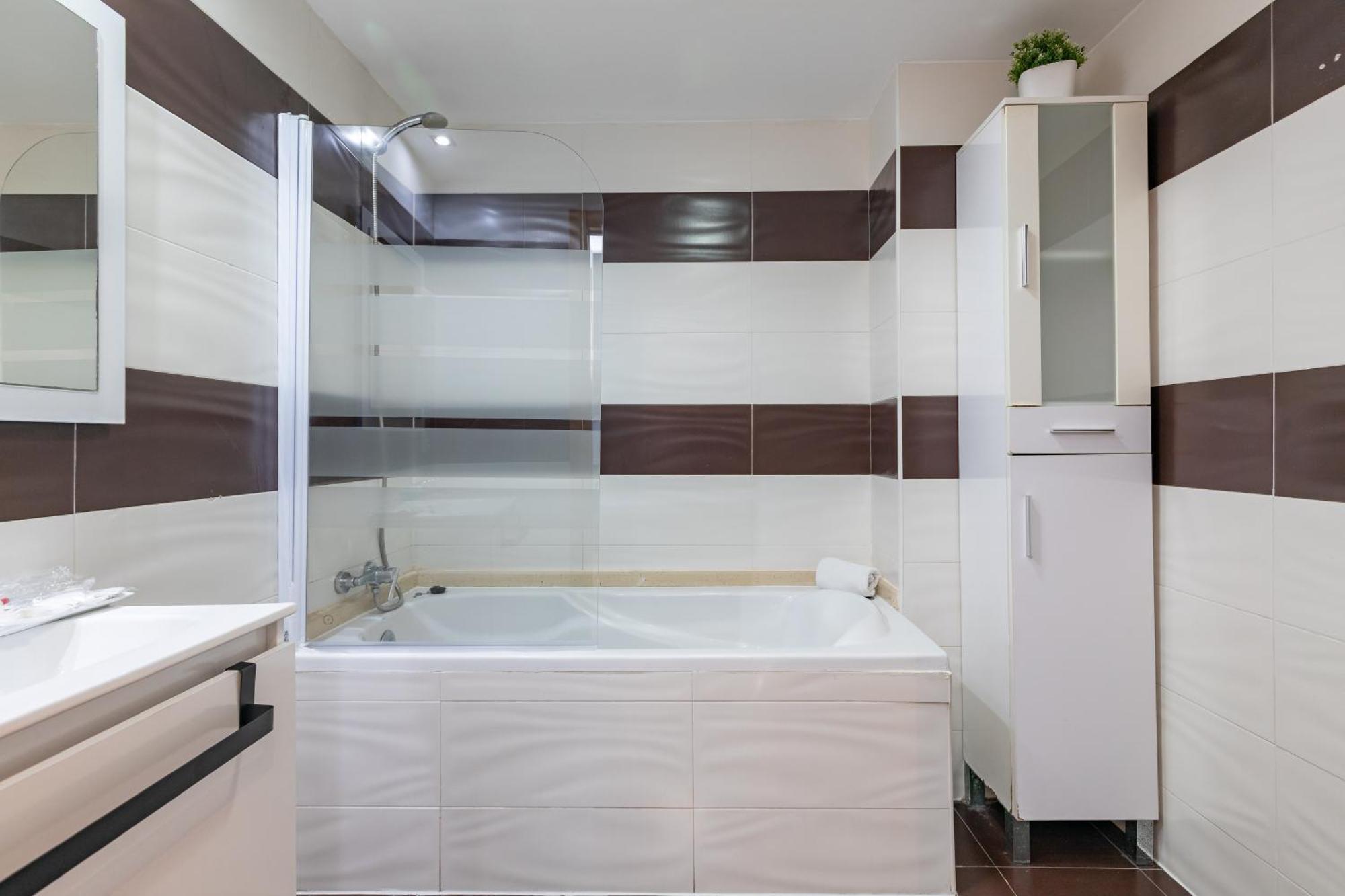 Travel Habitat Torres De Serrano Valencia Eksteriør bilde
